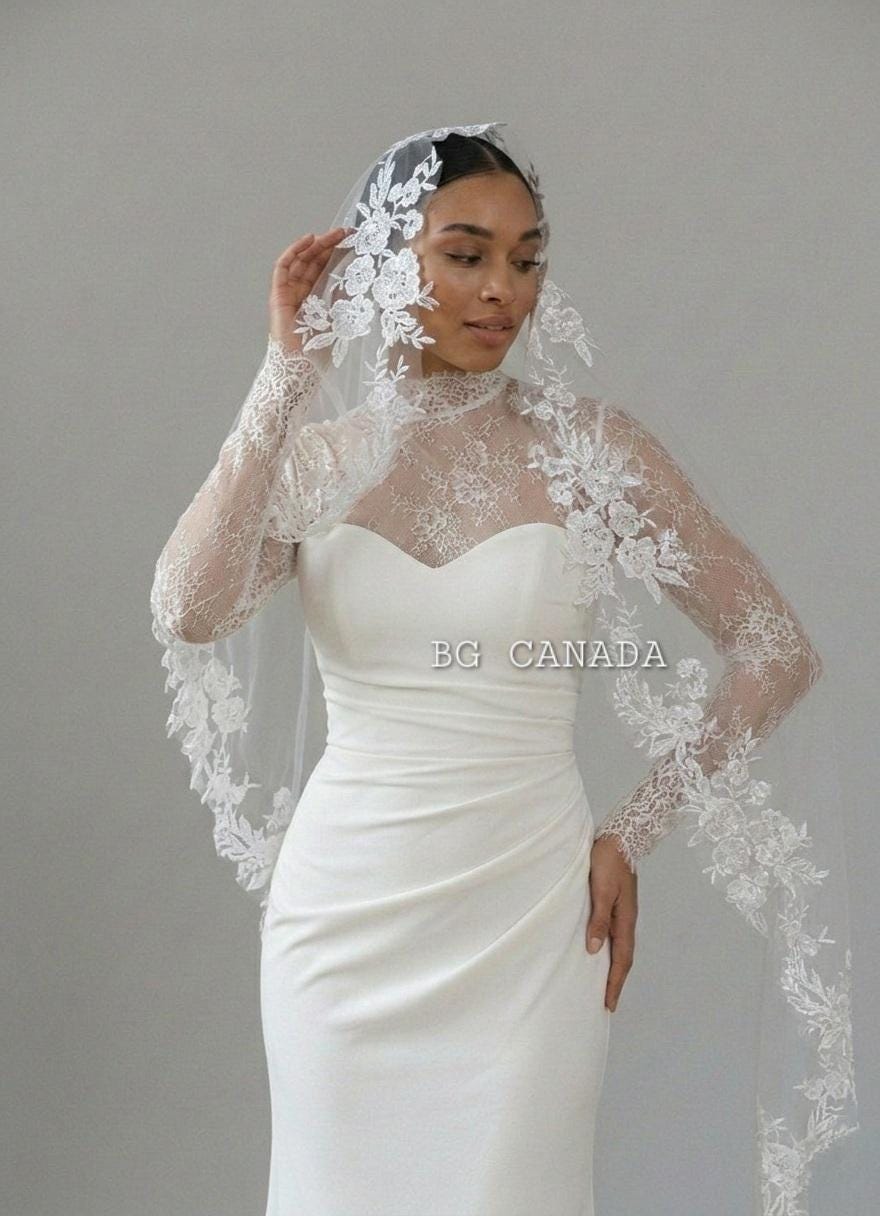 Floral Lace Mantilla Cathedral Veil with Hidden Comb, Spanish Inspired Bridal Headpiece, wedding tulle ivory or white
