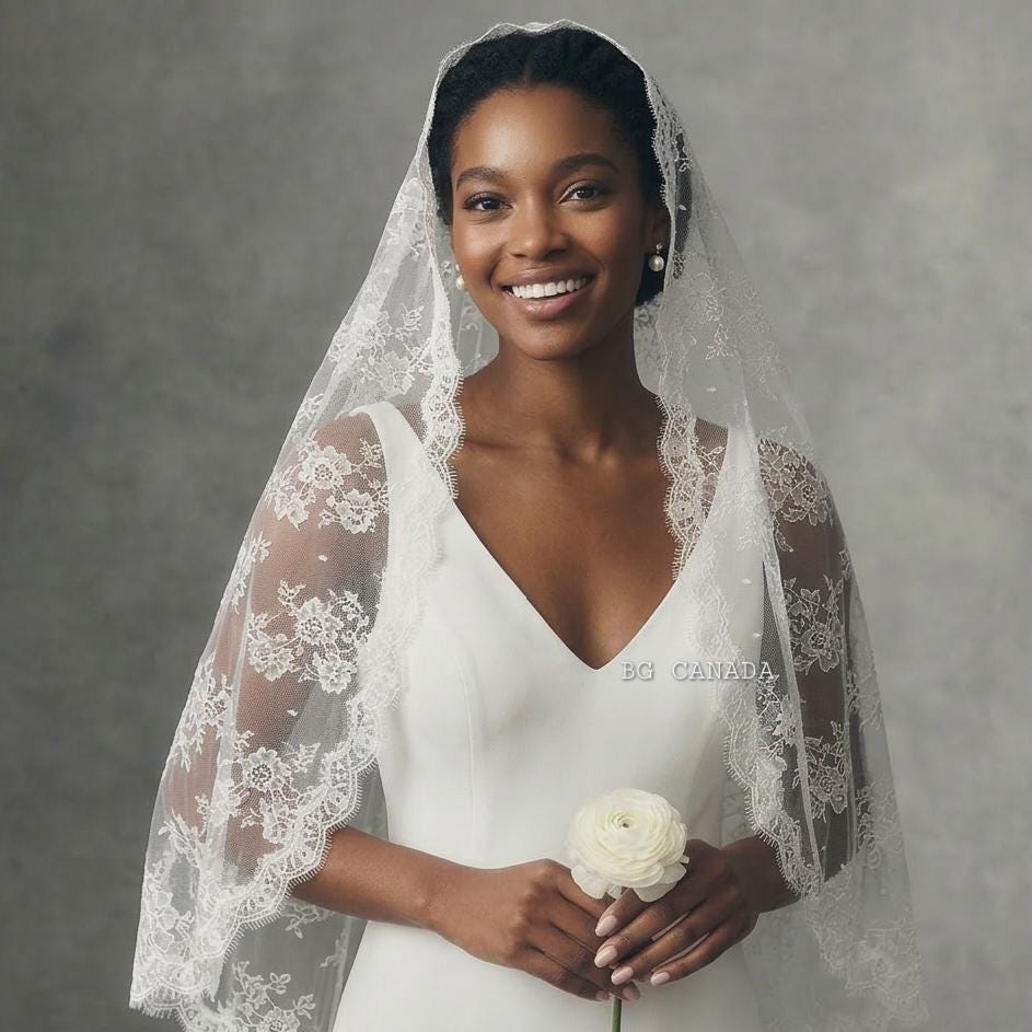 Lace Mantilla Wedding Veil, Chantilly Lace Cathedral Veil, Floral Eyelash Lace Bridal Veil, Soft Tulle Mantilla Veil, Ivory One Tier Veil