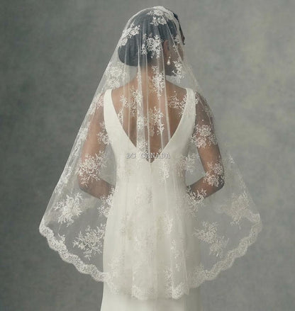Lace Mantilla Wedding Veil, Chantilly Lace Cathedral Veil, Floral Eyelash Lace Bridal Veil, Soft Tulle Mantilla Veil, Ivory One Tier Veil