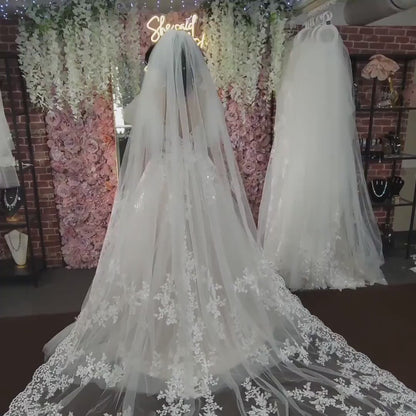 Veil cathedral veil statement wedding veil luxury lace veil church wedding veil lace border veil long lace veil with Comb 1 tier veil