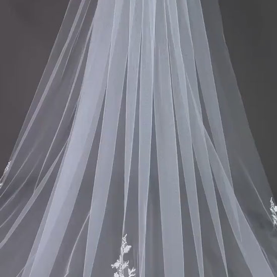 3D Floral Veil Bridal veil with flowers Statement Wedding Veil