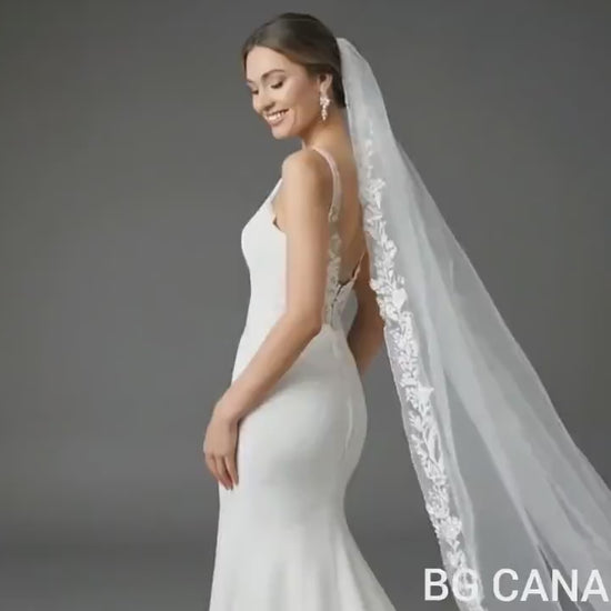 Floral Lace Bridal Veil with Long Train – Elegant Embroidered Tulle Wedding Veil, Cathedral Style Veil for Bride Classic Bridal Style