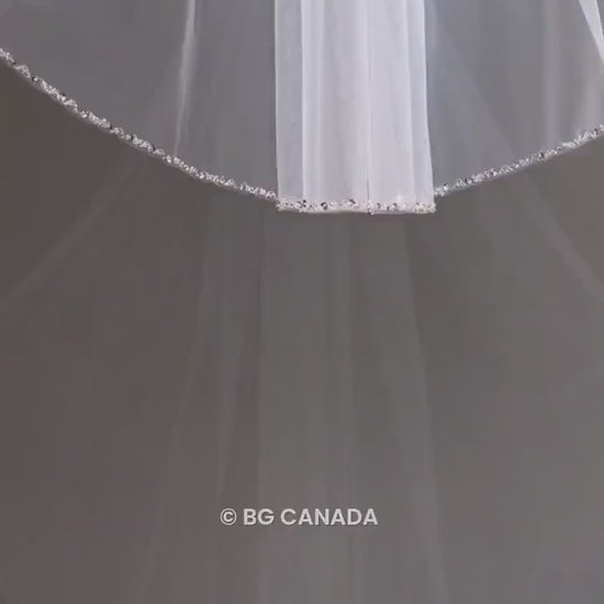 Sequin Edge Bridal Veil: Short Tulle Wedding Veil, Ivory