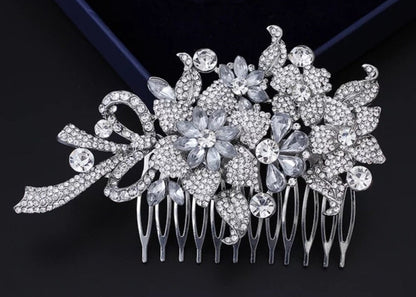 bridal hair comb,crystal hair comb,bridal comb,wedding comb,bridal hair accessories,sparkling hair comb,vintage hair comb,hair accessories