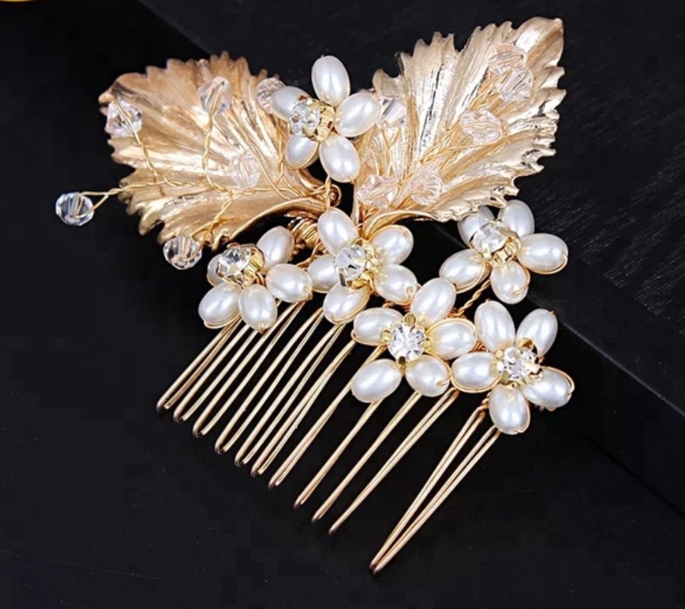 Vintage bridal comb, gold bridal comb, bridal haircomb, vintage bridal comb, wedding haircomb, bridal hairpiece, wedding hairpiece, haircomb
