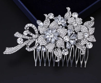 bridal hair comb,crystal hair comb,bridal comb,wedding comb,bridal hair accessories,sparkling hair comb,vintage hair comb,hair accessories