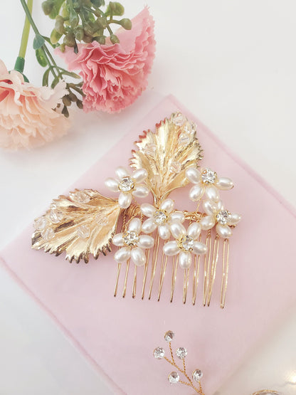 Vintage bridal comb, gold bridal comb, bridal haircomb, vintage bridal comb, wedding haircomb, bridal hairpiece, wedding hairpiece, haircomb