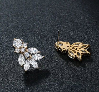 Rose gold earring for bride wedding earring Bridal earrings rose gold minimalist Bridal Earrings small bridal earrings wedding jewelry
