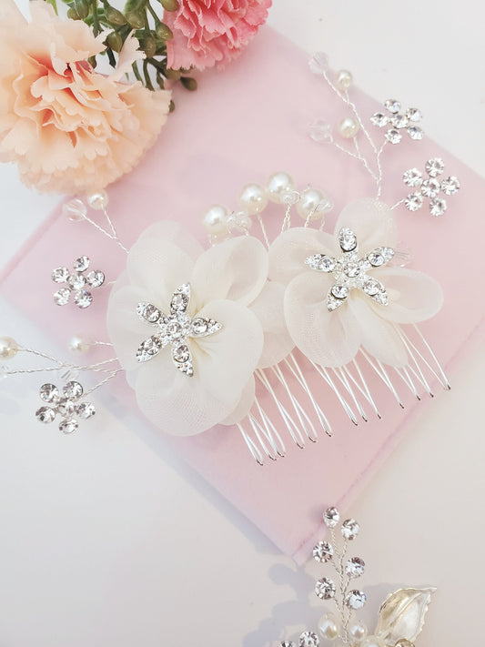 Ivory Flowers Lace Bridal Hair Comb| Wedding Hair Comb | White Hair Comb For Brides | White Pearls Hair Comb Bridesmaids Gift | Mother Gift