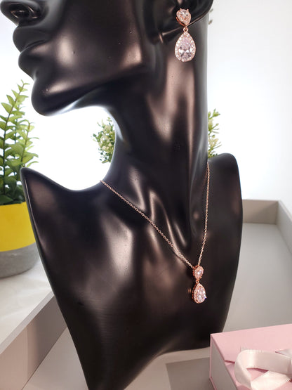 Wedding Earrings Personalized Bridesmaids gift jewelry set rose gold bridesmaid proposal earring bridal party maid of honorjewelry gift her