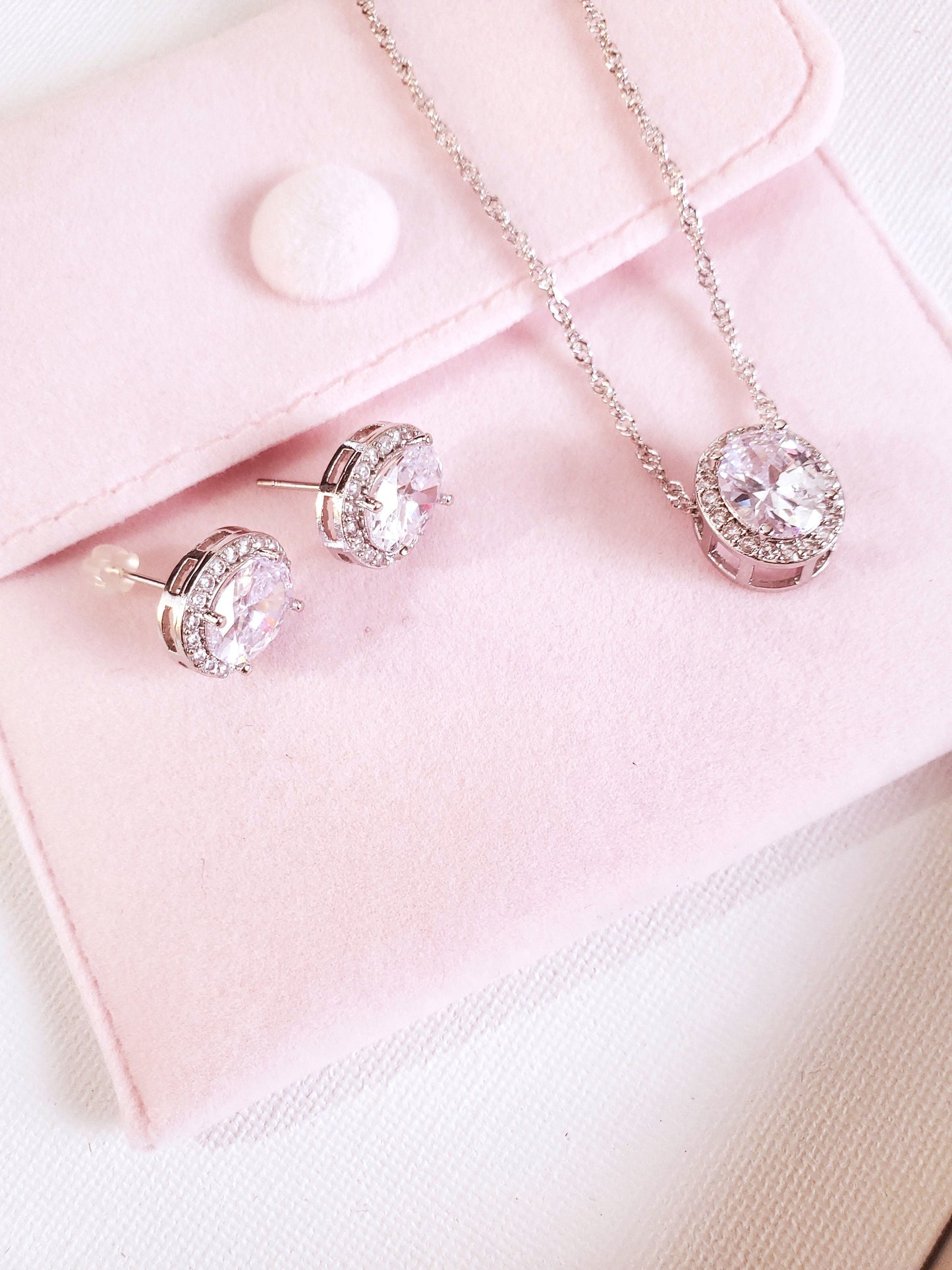 Bridesmaid Jewelry bridal party Earrings gift Proposal Box Bridesmaid Gift for Bridesmaid Box Items Bachelorette Party Bridal Shower