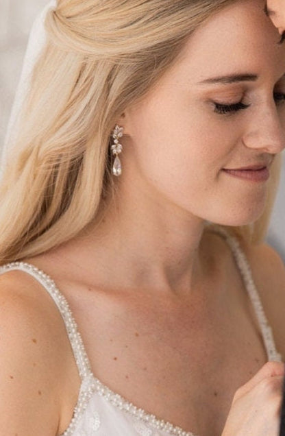 Bridal Necklace bridal Earrings Bracelet Set Silver dainty wedding earrings cubic zirconia jewelry set CZ wedding necklace