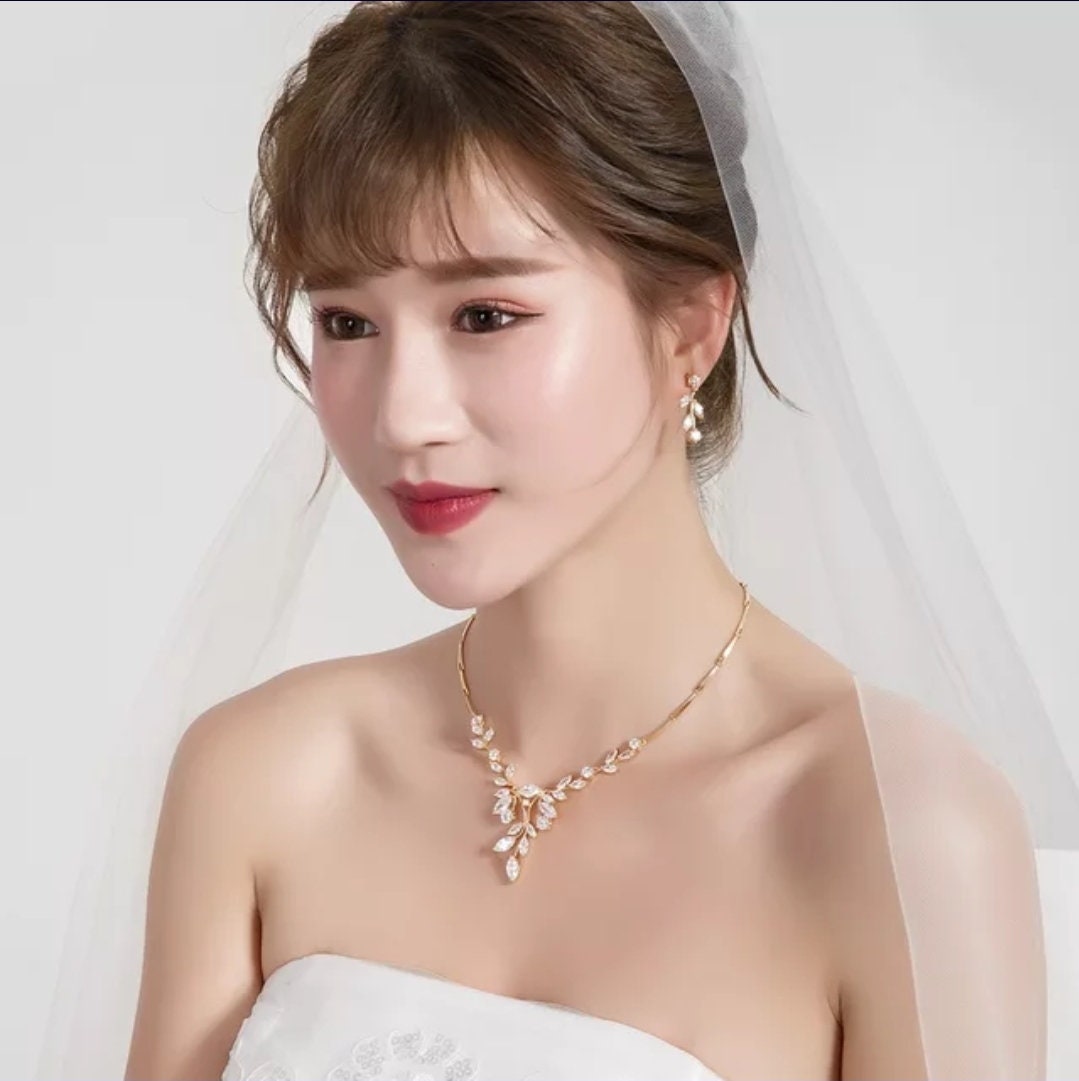 Bridal Necklace Long dainty bridal earrings set Zirconia jewelry wedding jewelry brides statement bridal necklace earrings bridal jewelry