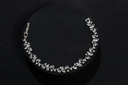 Bride necklace silver Wedding Jewelry bridal necklace and earrings set bridal Jewelry Set, zirconia necklace for Bride