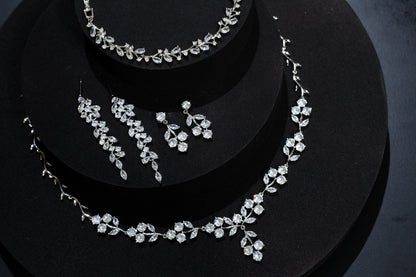 Bride necklace silver Wedding Jewelry bridal necklace and earrings set bridal Jewelry Set, zirconia necklace for Bride